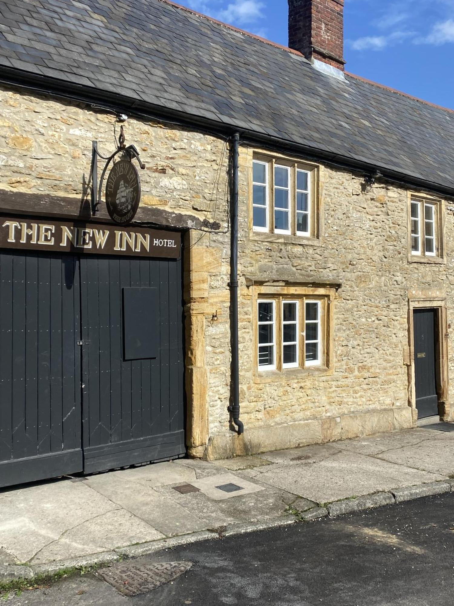 The New Inn Yeovil Exteriör bild